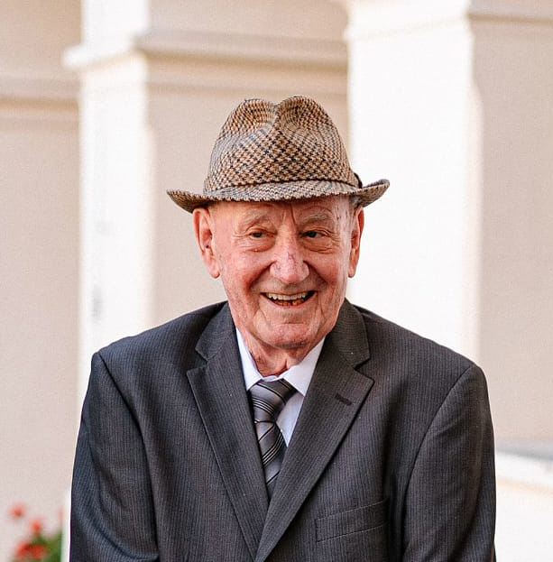 Karl Oschep